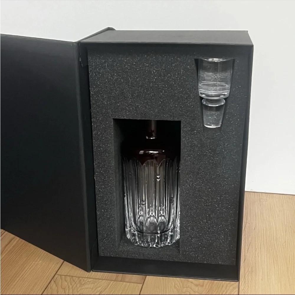 NIB Waterford Crystal Mixology Talon Red Decanter With Stopper Luxury Barware